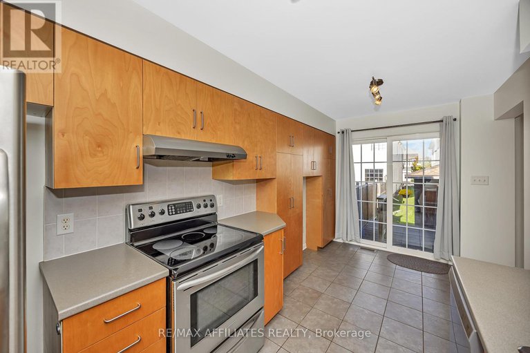 28998988/17-kirkstone-private-e/stonebridge/ottawa/ontario/K2J5E7_9