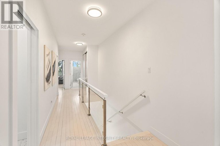 28612659/266-currell-avenue/westborohampton-park/ottawa/ontario/K1Z7J6_18