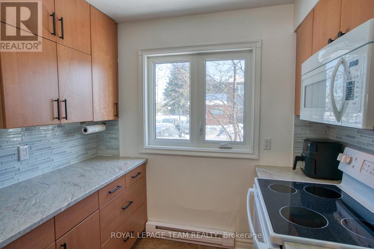 29433242/15-1302-alness-court/pineview/ottawa/ontario/K1B5H2_23