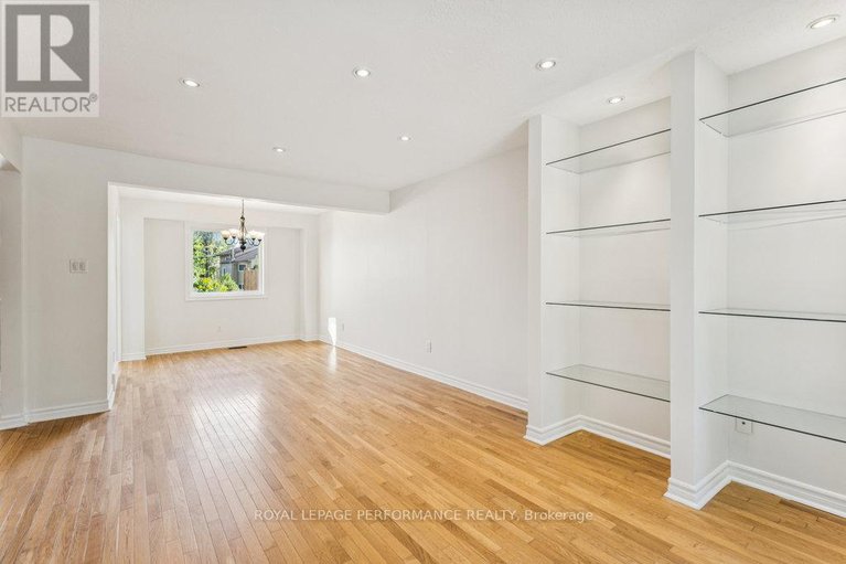 29029573/6-gillespie-crescent/hunt-club-woods/ottawa/ontario/K1V9X8_15