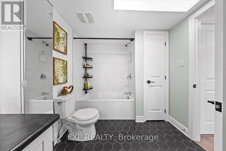 28648358/615-makwa-private/cfb-rockcliffe-and-area/ottawa/ontario/K1K5A4_31