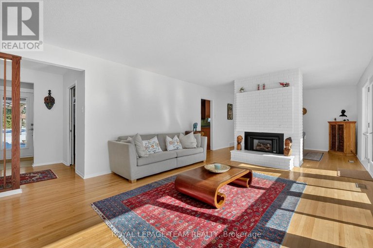 29400979/28-tiffany-crescent/beaverbrook/ottawa/ontario/K2K1W2_9