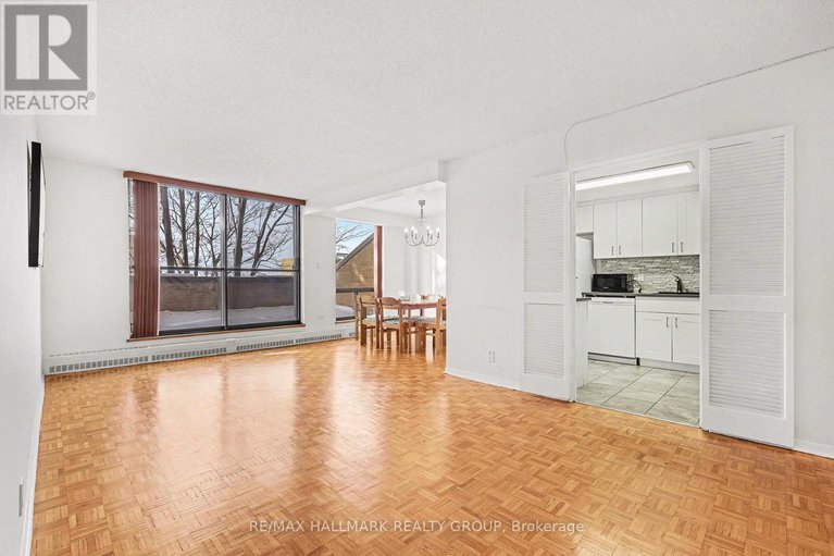 29208342/350-505-st-laurent-boulevard/viscount-alexander-park/ottawa/ontario/K1K3X4_12