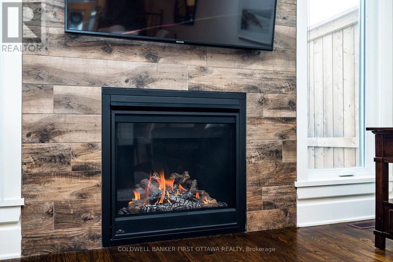 29499389/211-purchase-crescent/stittsville-south/ottawa/ontario/K2S2L8_18