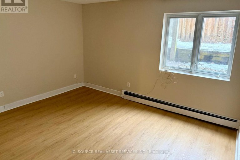 29473926/8-blue-moon-private/manor-park/ottawa/ontario/K1K4K6_8