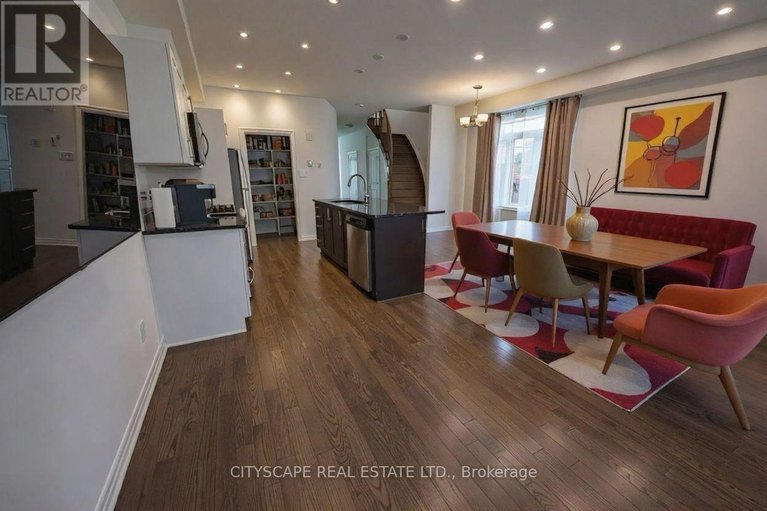 28681279/174-joshua-street/mer-bleuebradley-estatesanderson-park/ottawa/ontario/K1W0A3_16