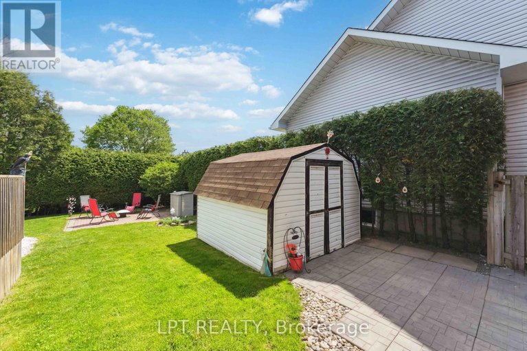 28458754/61-fieldgate-drive/knollsbrook/ottawa/ontario/K2J1V3_42
