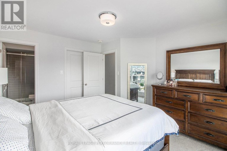 28674335/84-carabiner-private/mer-bleuebradley-estatesanderson-park/ottawa/ontario/K1W0L7_12