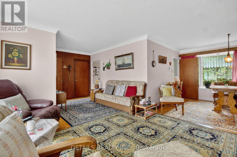 28920514/101-hilliard-avenue/city-viewskylinefisher-heightsparkwood-hills/ottawa/ontario/K2E6C5_6