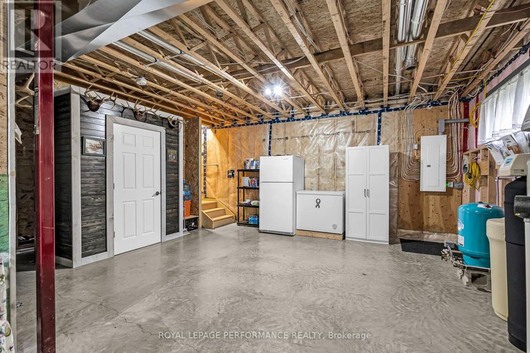 28367279/4923-juliette-street/south-glengarry-charlottenburgh-twp/south-glengarry/ontario/K0C1S0_36