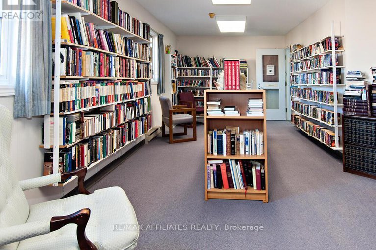 29059313/137-848-seyton-drive/westcliffe-estates/ottawa/ontario/K2H9G6_25