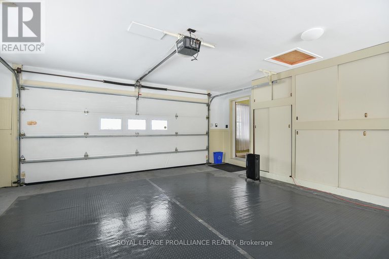 27946530/26-lakeview-drive/iroquois/south-dundas/ontario/K0E1K0_29