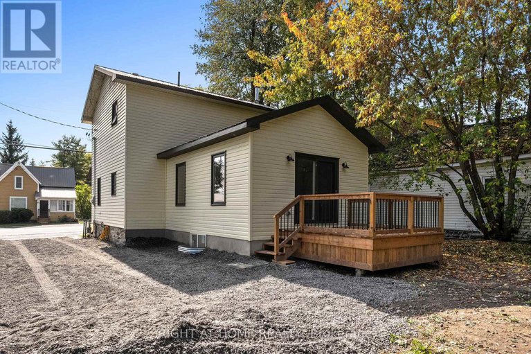 28925097/94-main-street/north-dundas-winchester-twp/north-dundas/ontario/K0A2R0_31