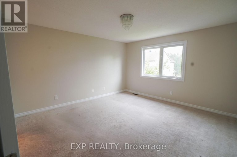 29494156/229-cayman-road/stittsville-north/ottawa/ontario/K2S0N8_15