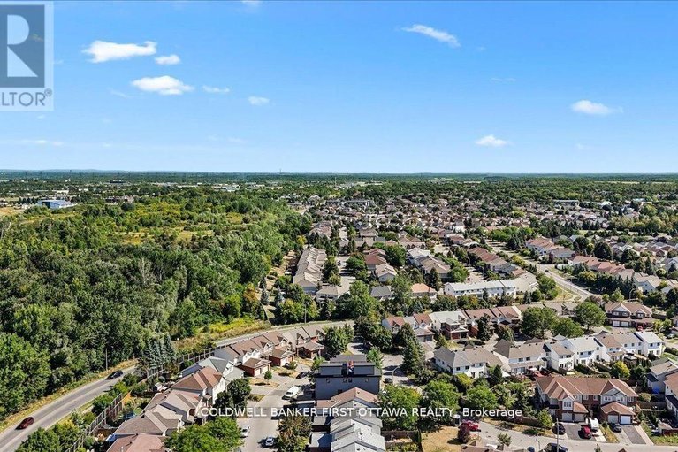 29638674/a-b-25-pennard-way/hunt-club-parkgreenboro/ottawa/ontario/K1T4C1_47