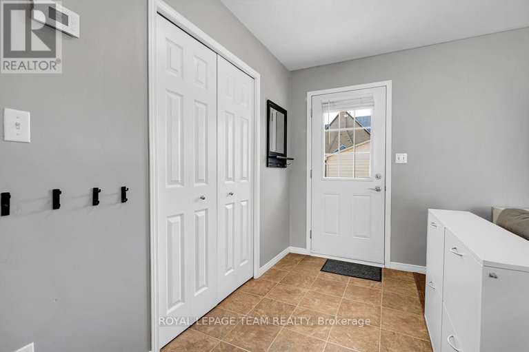 28984527/6-george-street/finch/north-stormont/ontario/K0C1K0_5