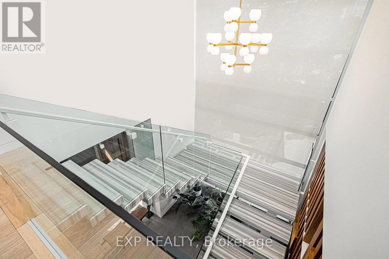 28990243/608-byron-avenue/mckellarhighland/ottawa/ontario/K2A0E5_22