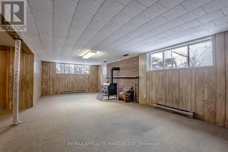 28215114/10984-county-rd-2-road/iroquois/south-dundas/ontario/K0E1K0_25