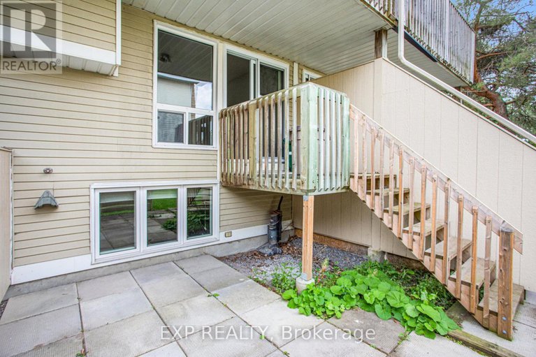 28822296/6603a-6603-bilberry-drive/convent-glen-north/ottawa/ontario/K1C4N5_21