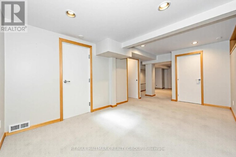 28847382/1414-eastcliffe-way/pineview/ottawa/ontario/K1B5H6_30