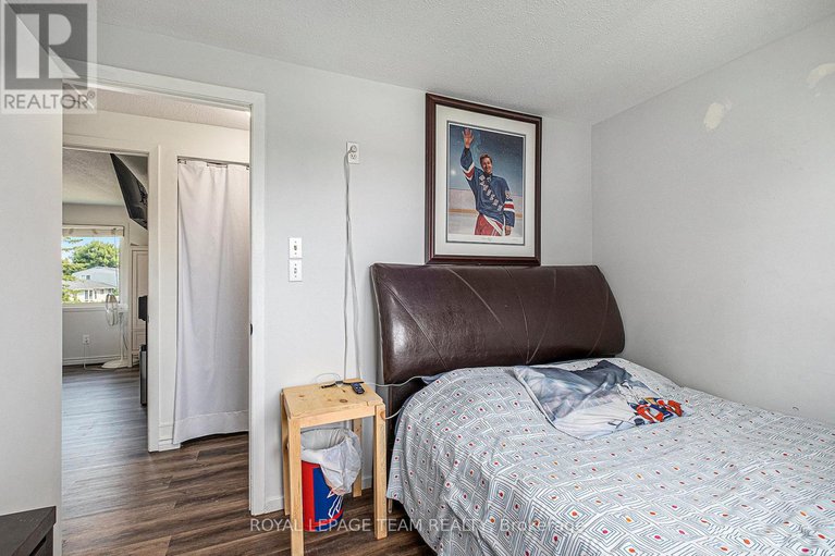 28708364/32-butterwick-street/munster/ottawa/ontario/K0A3P0_20