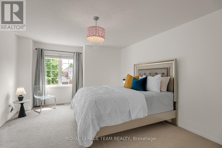 28889214/33-valencia-street/barrhaven-east/ottawa/ontario/K2G6T1_28