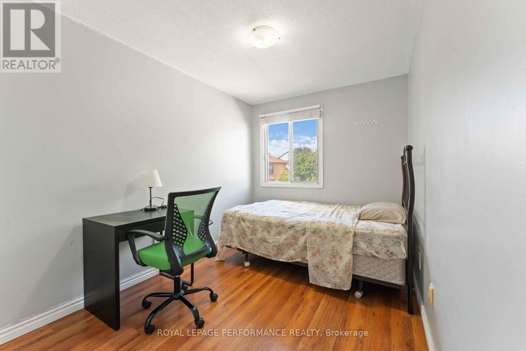 28799341/28-1439-bethamy-lane/beacon-hill-south/ottawa/ontario/K1J8P7_12
