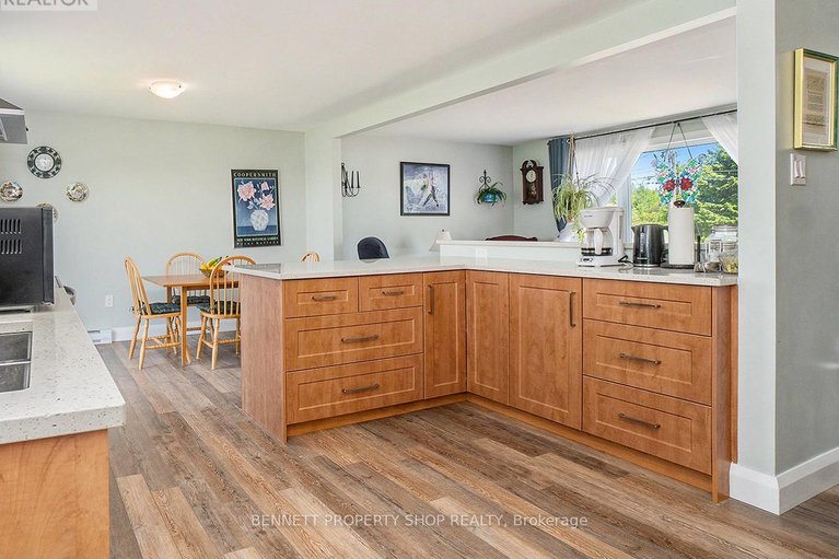 28414089/2954-gagne-road/clarencerockland-twp/clarence-rockland/ontario/K0A2A0_5
