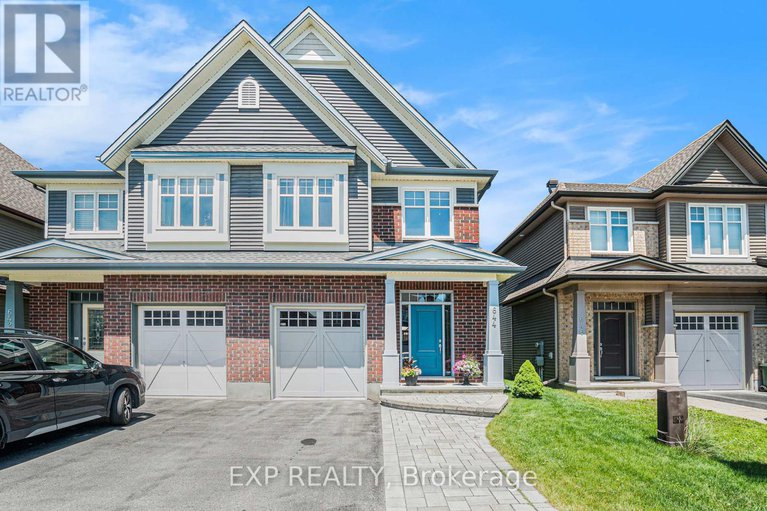 644 Moorpark Avenue