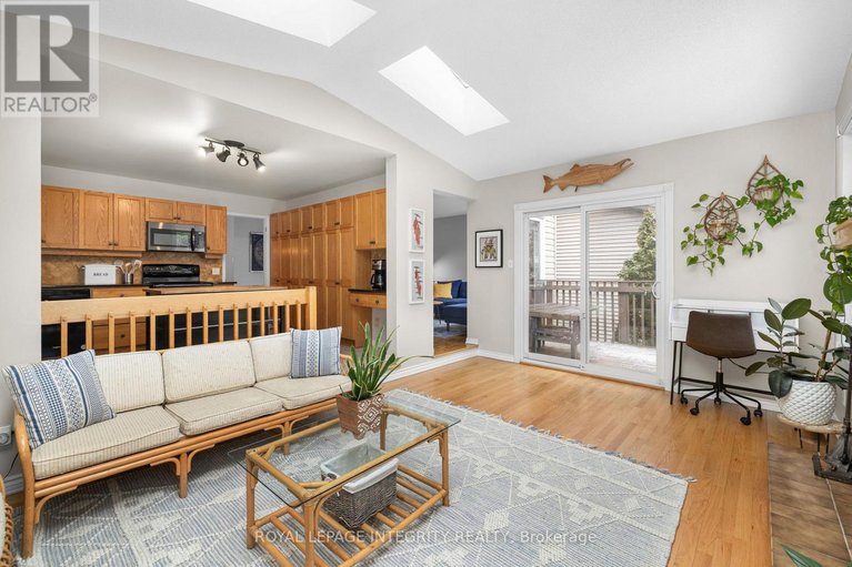 29474748/4-hackett-street/hunt-club-woods/ottawa/ontario/K1V0P8_19