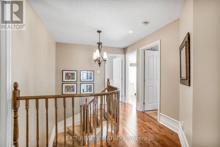 28998759/928-scala-avenue/notting-hillsummerside/ottawa/ontario/K4A5E1_19