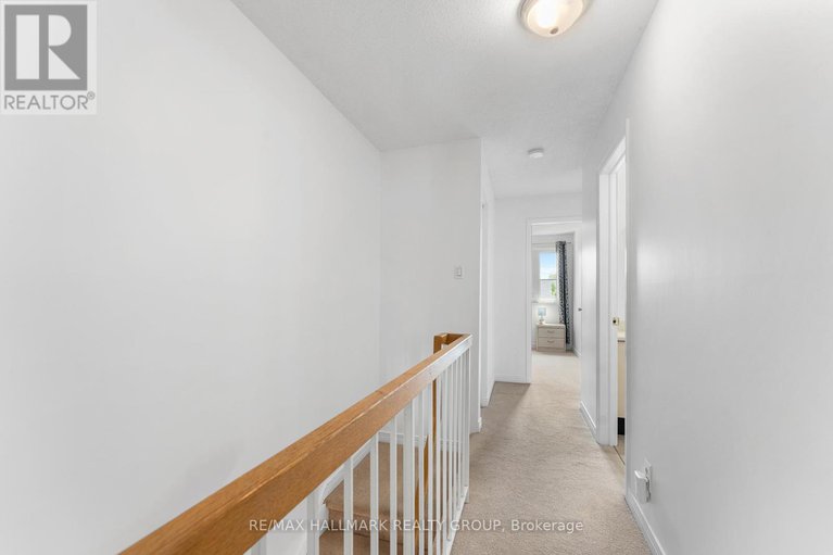 28722479/1916-russell-road/elmvale-acres/ottawa/ontario/K1G1L6_22