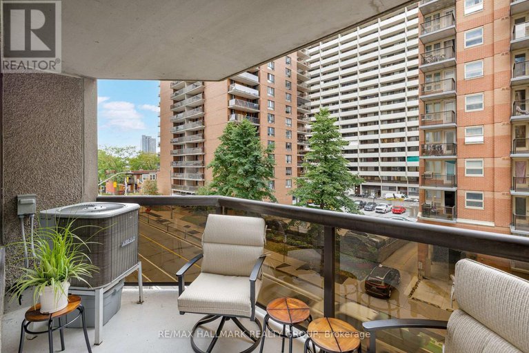 29035389/402-470-laurier-avenue-w/ottawa-centre/ottawa/ontario/K1R7W9_25