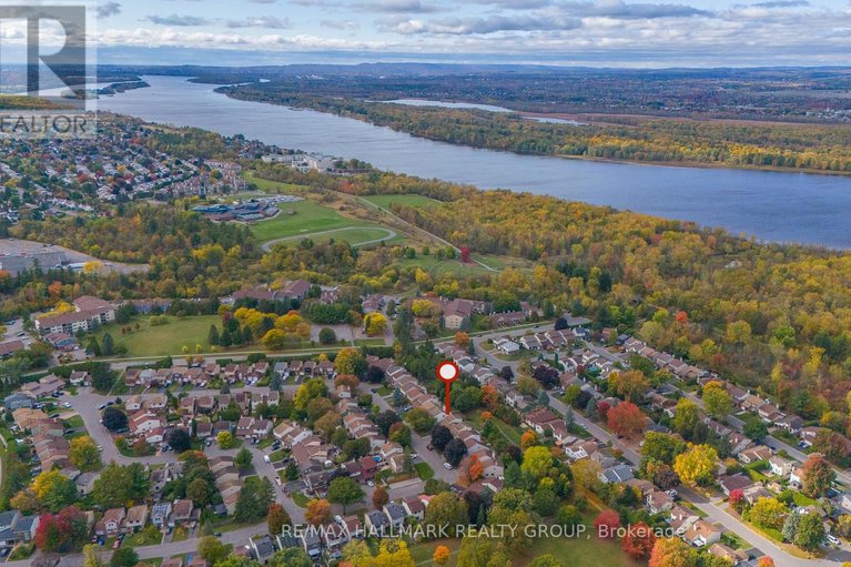 28978664/1075-avignon-court/orleans-wood/ottawa/ontario/K1C2N4_39