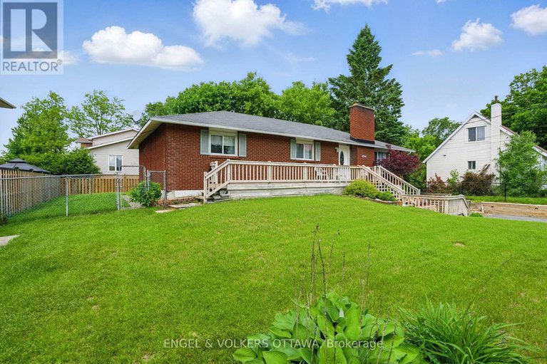 28017649/1427-rosebella-avenue/blossom-parkkemp-parkfindlay-creek/ottawa/ontario/K1T1E5_3
