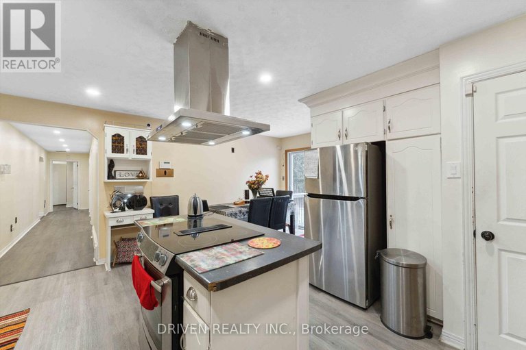 28353982/1266-walkley-road/ellwood/ottawa/ontario/K1V6P7_9