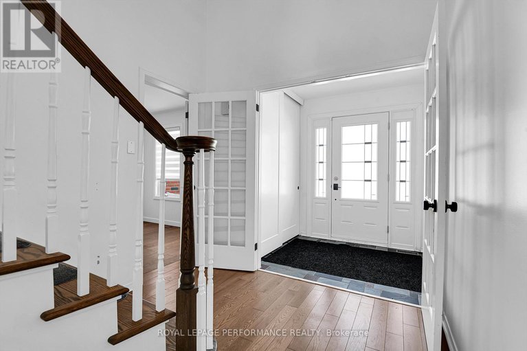 29424885/2722-wyldewood-street/emerald-woodssawmill-creek/ottawa/ontario/K1T2R9_4