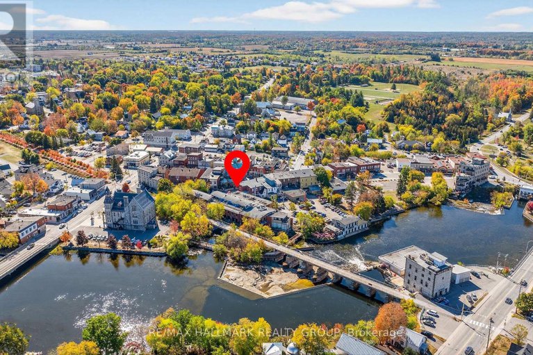 29155781/114-83-little-bridge-street/almonte/mississippi-mills/ontario/K0A1A0_45