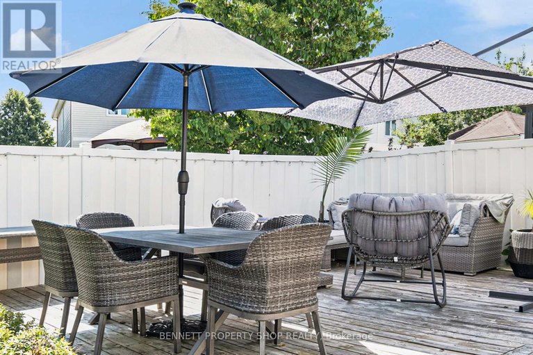 28777333/778-montcrest-drive/fallingbrookridgemount/ottawa/ontario/K4A2M6_25