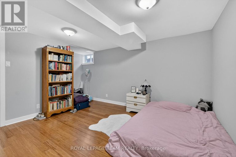 29400979/28-tiffany-crescent/beaverbrook/ottawa/ontario/K2K1W2_41