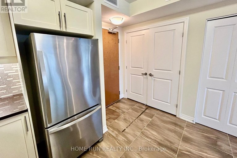 29608052/1104-195-besserer-street/sandy-hill/ottawa/ontario/K1N0B6_11