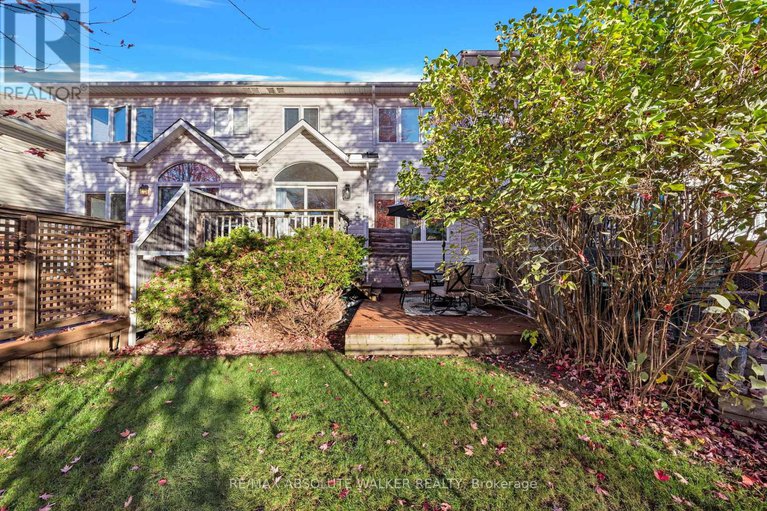 29043009/126-forestcrest-street/chapel-hill/ottawa/ontario/K1C7R3_39