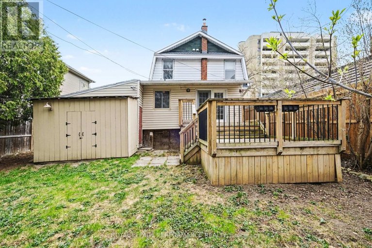 29685328/506-wentworth-avenue/woodroffe/ottawa/ontario/K2B5K1_35