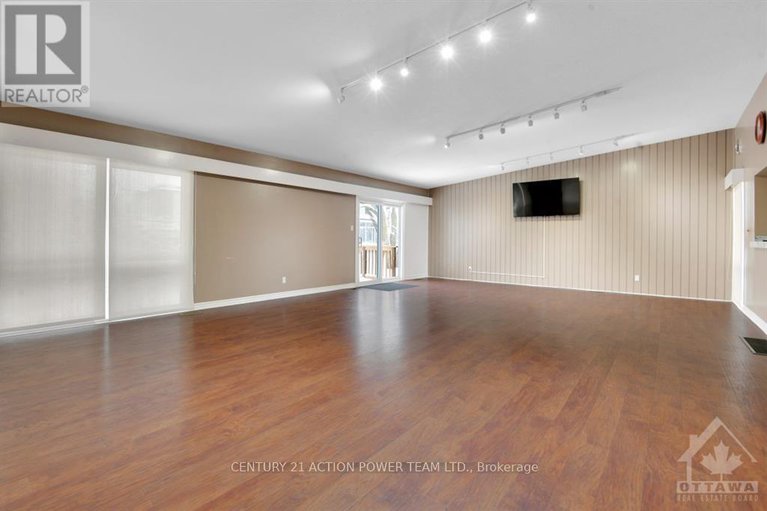 28475189/707-915-elmsmere-road/beacon-hill-south/ottawa/ontario/K1J8H8_33