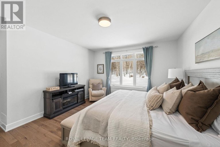 29447129/190-raymond-luhta-crescent/mcnabbraeside-twps/mcnabbraeside/ontario/K7S3G8_42