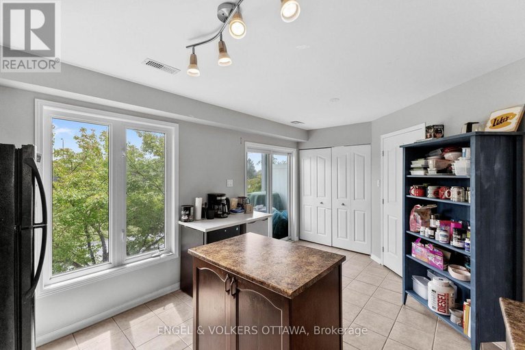 28661212/213-314-tivoli-private/merivale-industrial-parkcitiplace/ottawa/ontario/K2E0A6_14