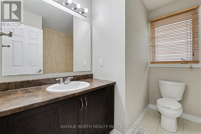 29132006/411-brigatine-avenue/stittsville-north/ottawa/ontario/K2S0P7_23