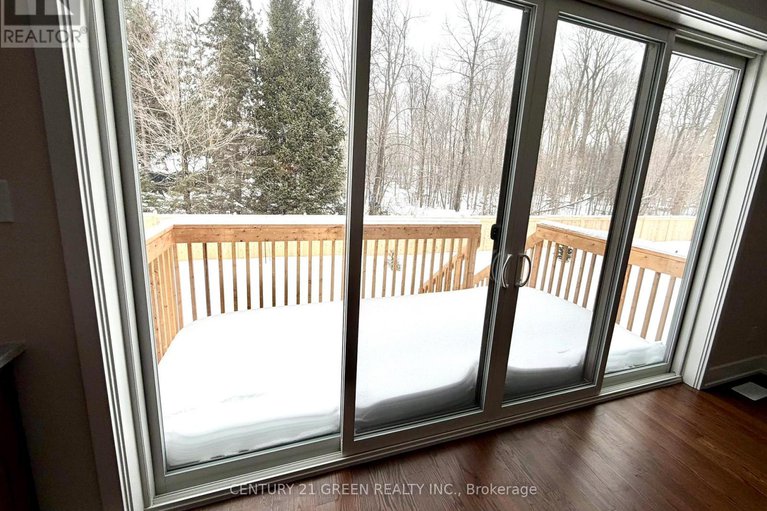 29395585/123-tonic-crescent/rural-kanata-central/ottawa/ontario/K2K1X7_6