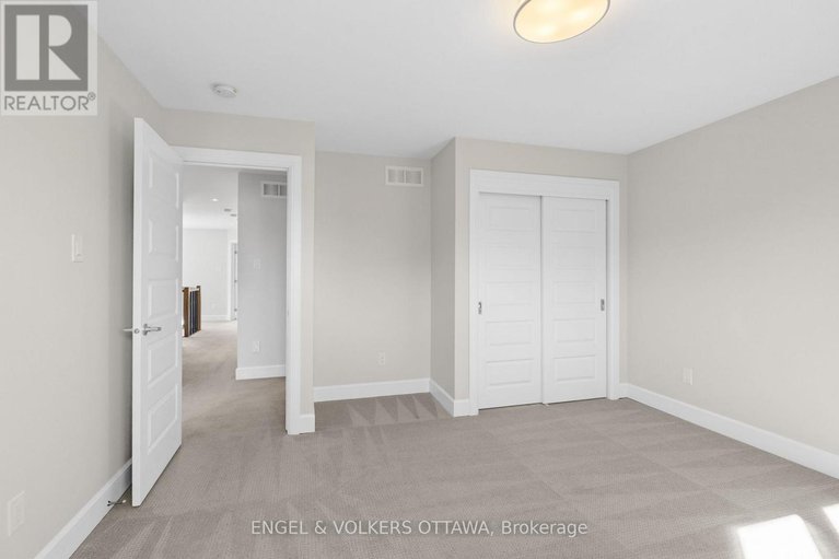 28995180/122-helen-rapp-way/blossom-parkkemp-parkfindlay-creek/ottawa/ontario/K1T0N4_32