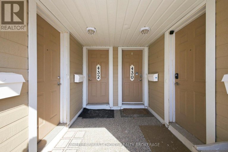 29436977/11-432-hillsboro-private/emerald-meadowstrailwest/ottawa/ontario/K2M3A8_4